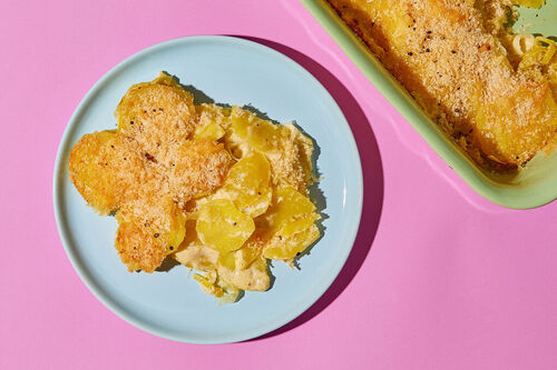 Kartoffel-Lauch-Gratin mit knusprigen Pankobröseln