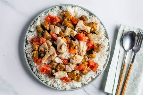 Fischcurry mit Auberginen mit Tomaten und frischem Ingwer