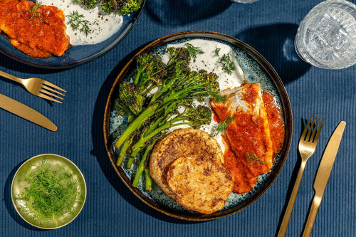 RS Harissa-Kabeljaufilet auf Fetacreme mit gerösteten Selleriesteaks und Brokkolini