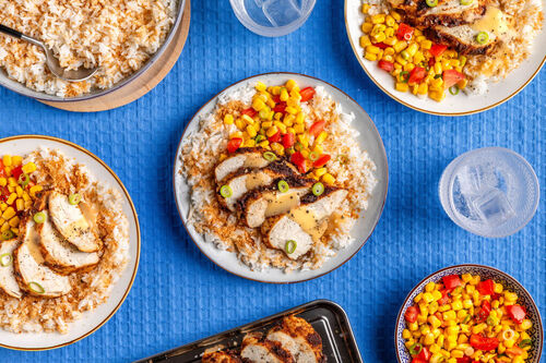 Tandoori-Hähnchen mit Kokosreis an frischer Gemüsesalsa