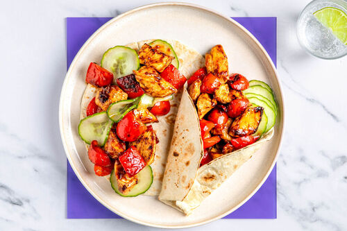 RS Hoisin-Hähnchenwraps mit Paprika und Gurke