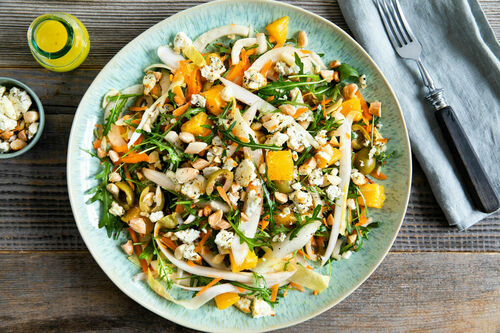 Sizilianischer Salat mit Feta & Mandeln fruchtig-fein mit Orange und Oliven