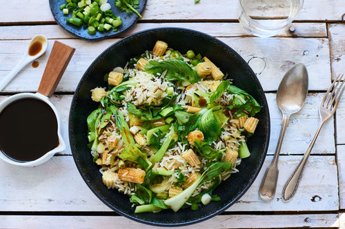 Asiatische Gemüse-Pfanne mit Zitronengras und Honig-Sauce