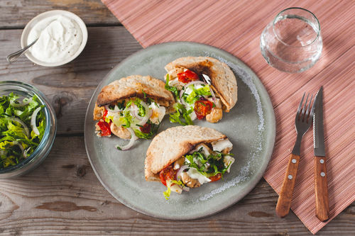 Herzhaft gefüllte Pita-Taschen
