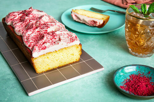 Special: Orangen-Joghurt-Kuchen mit Schoko-Frischkäse-Topping & Himbeerstaub